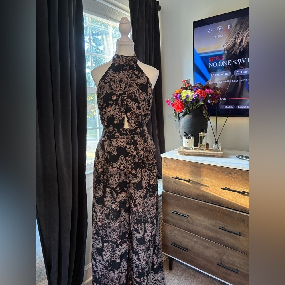 FREE PEOPLE BOHO Black and White Floral Jumpsuit🔥 NWOT - Picture 2 of 4